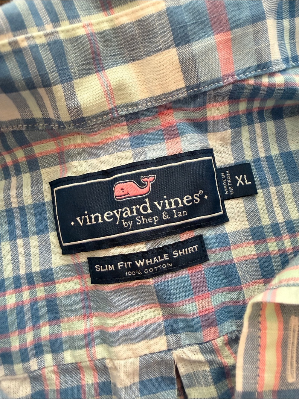 Vineyard Vines Men’s Plaid Button Down Shirt - Picture 5 of 6